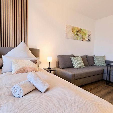Charmantes Studio In Messe-Naehe Mit Parkplatz Hannover Kültér fotó