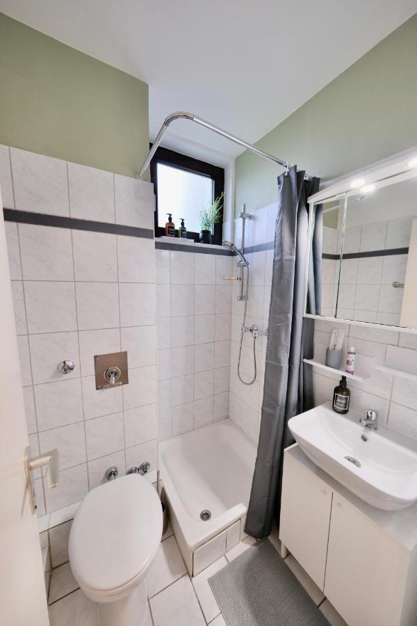 Charmantes Studio In Messe-Naehe Mit Parkplatz Hannover Kültér fotó